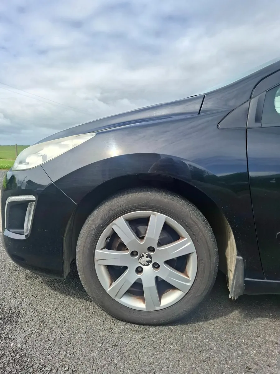 Peugeot 308 2013 - Image 4