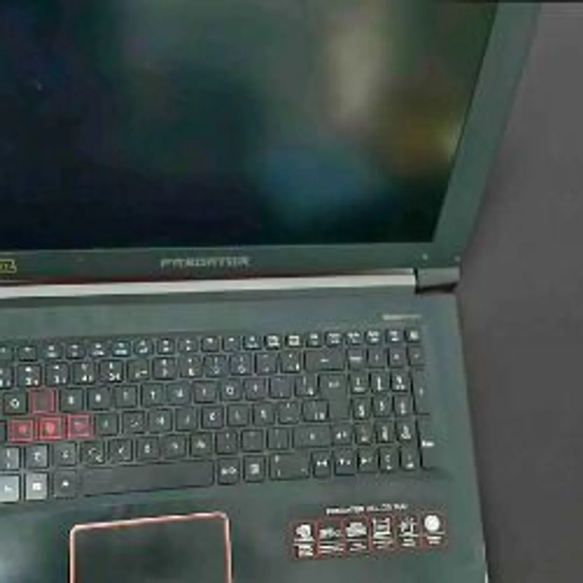 Predator Helios 300 - Image 1