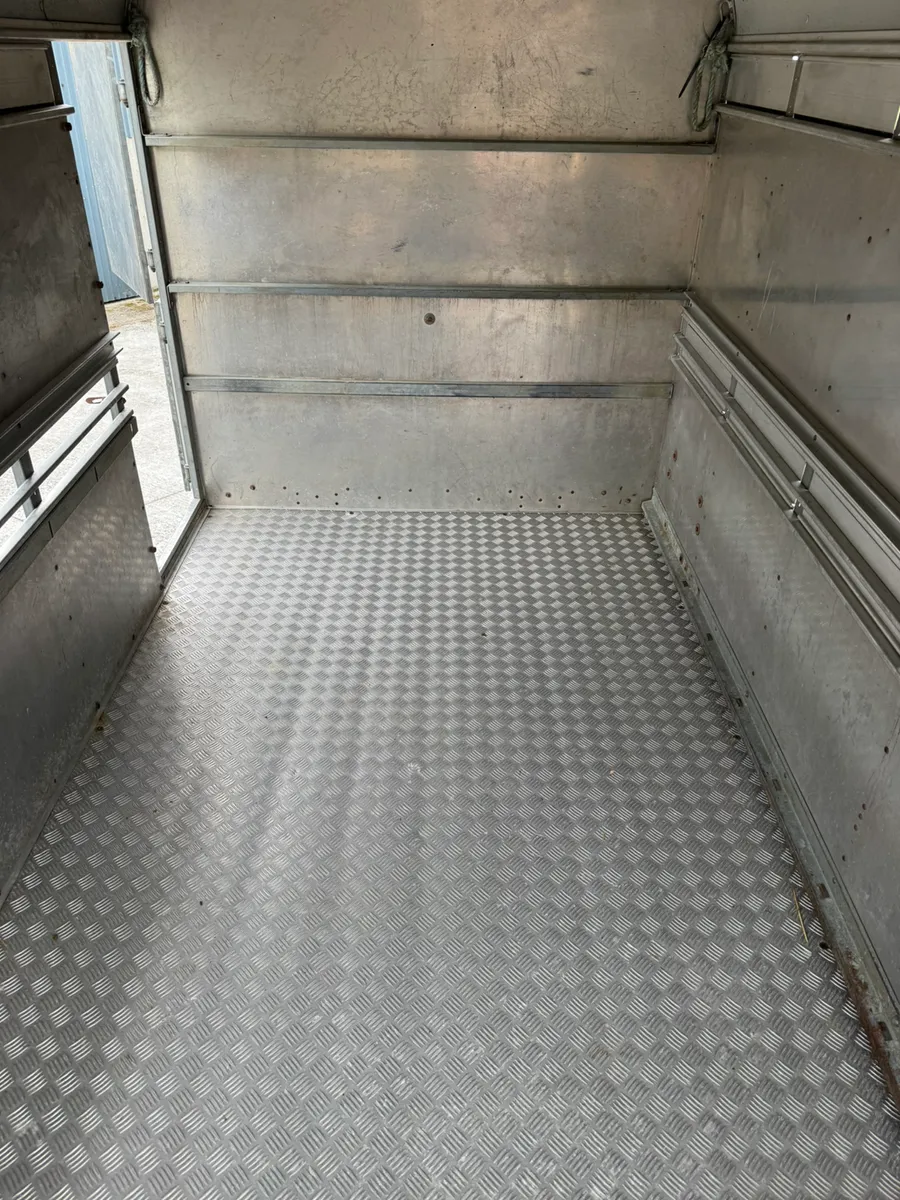 Ifor Williams livestock trailer - Image 1