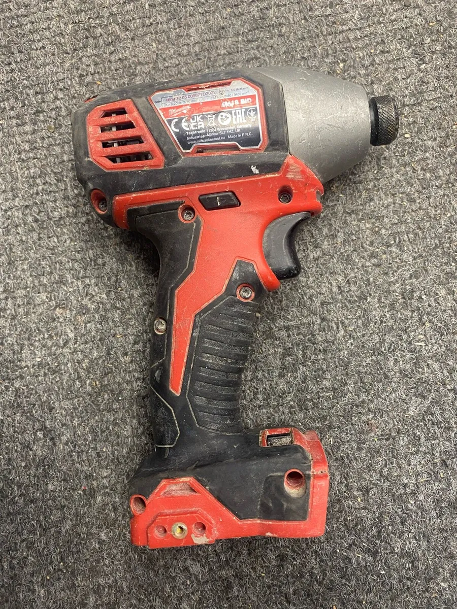 Milwaukee drill - Image 2