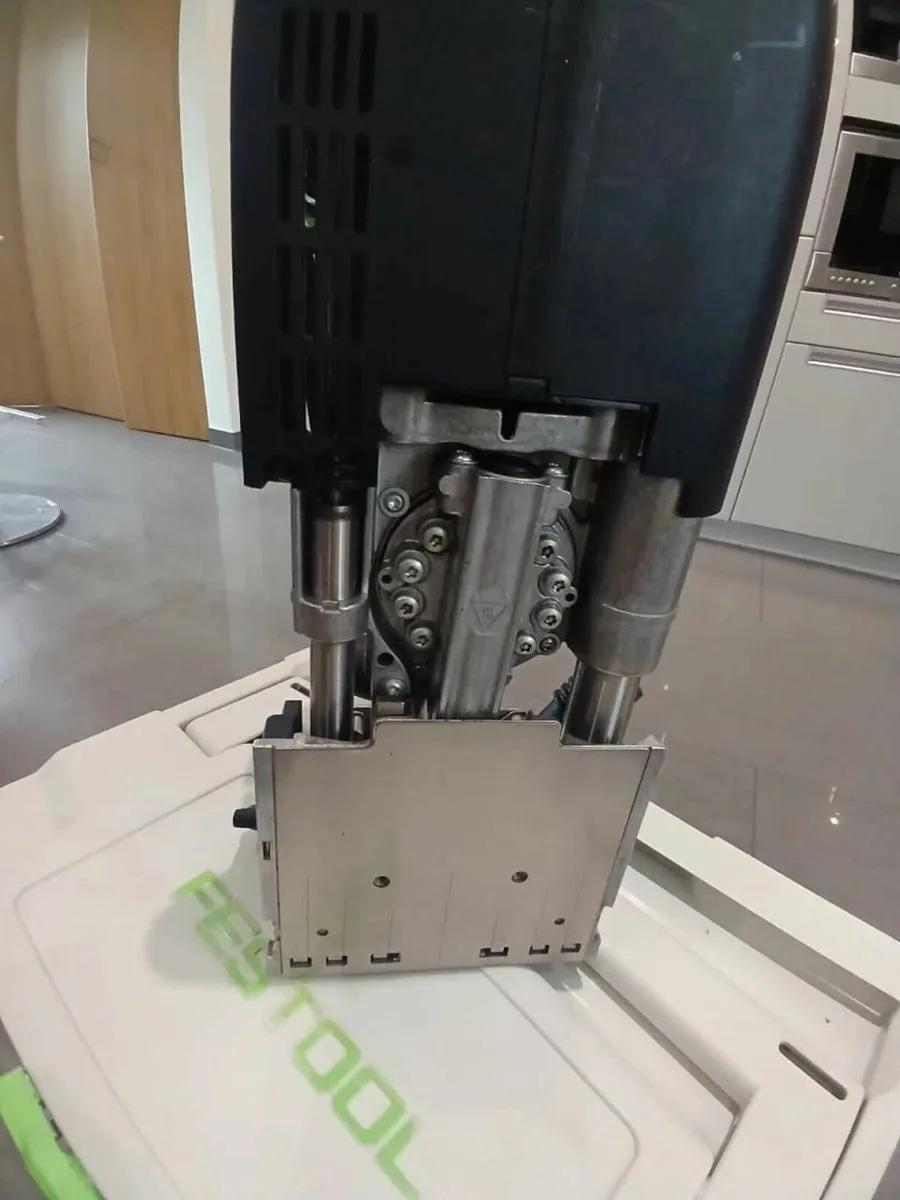 Festool Domino DF700 EQ 240V joiner machine - Image 3