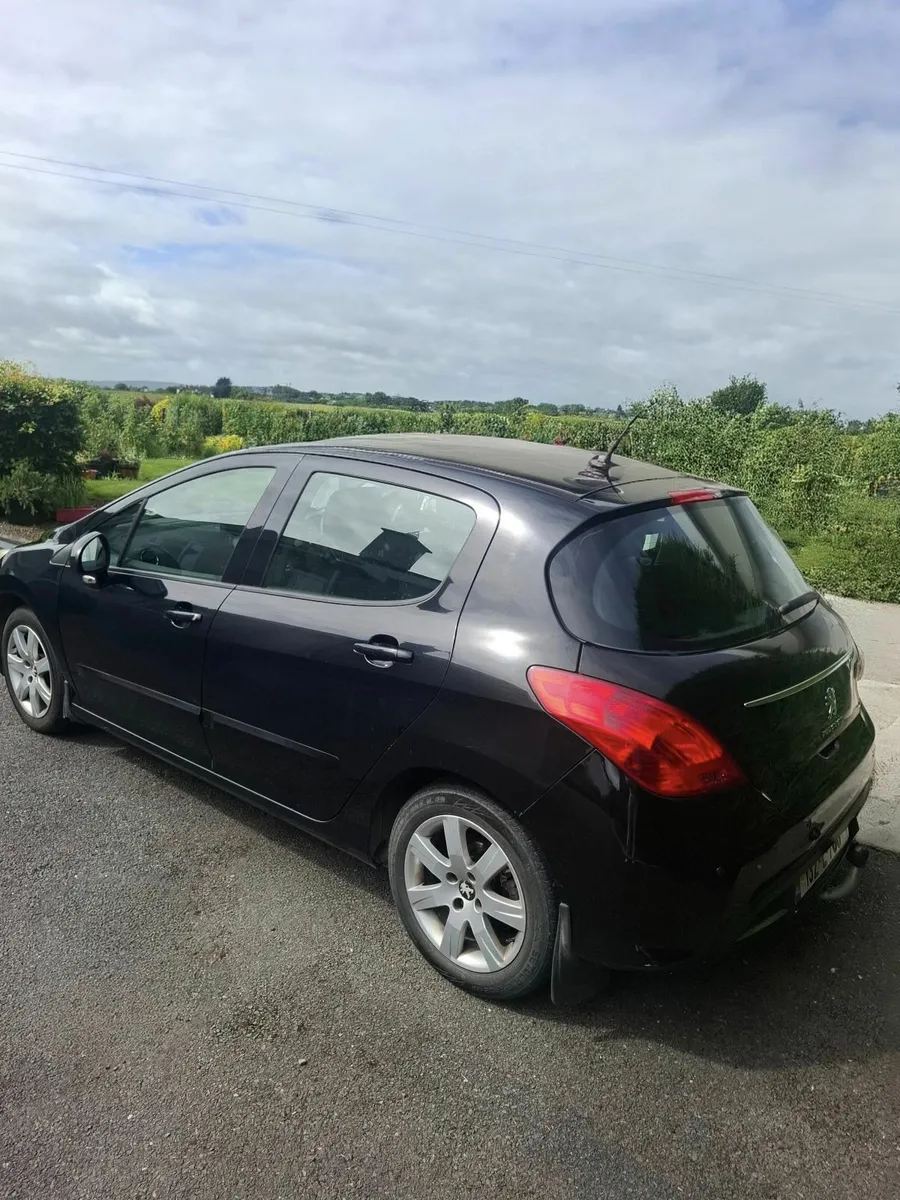 Peugeot 308 2013 - Image 3