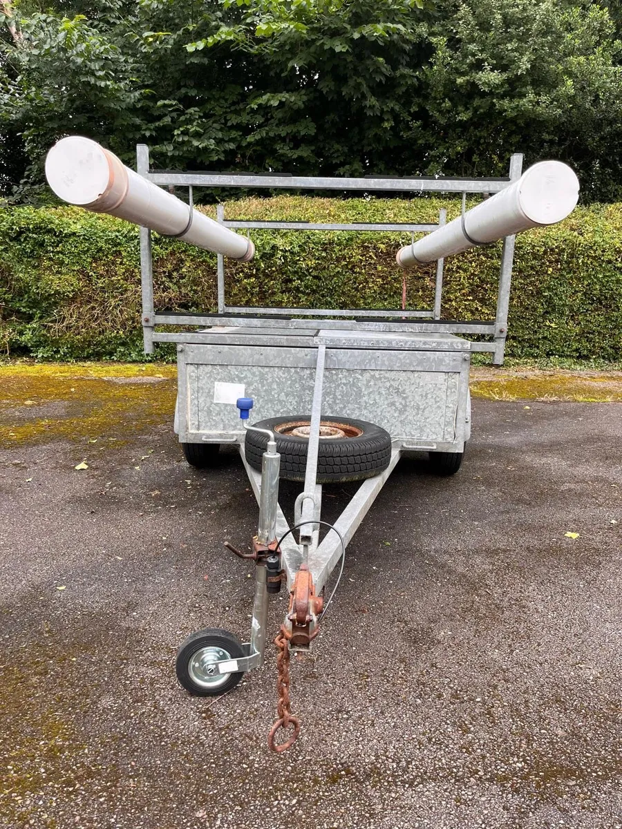 Double dinghy box trailer with spar tubes - Image 2