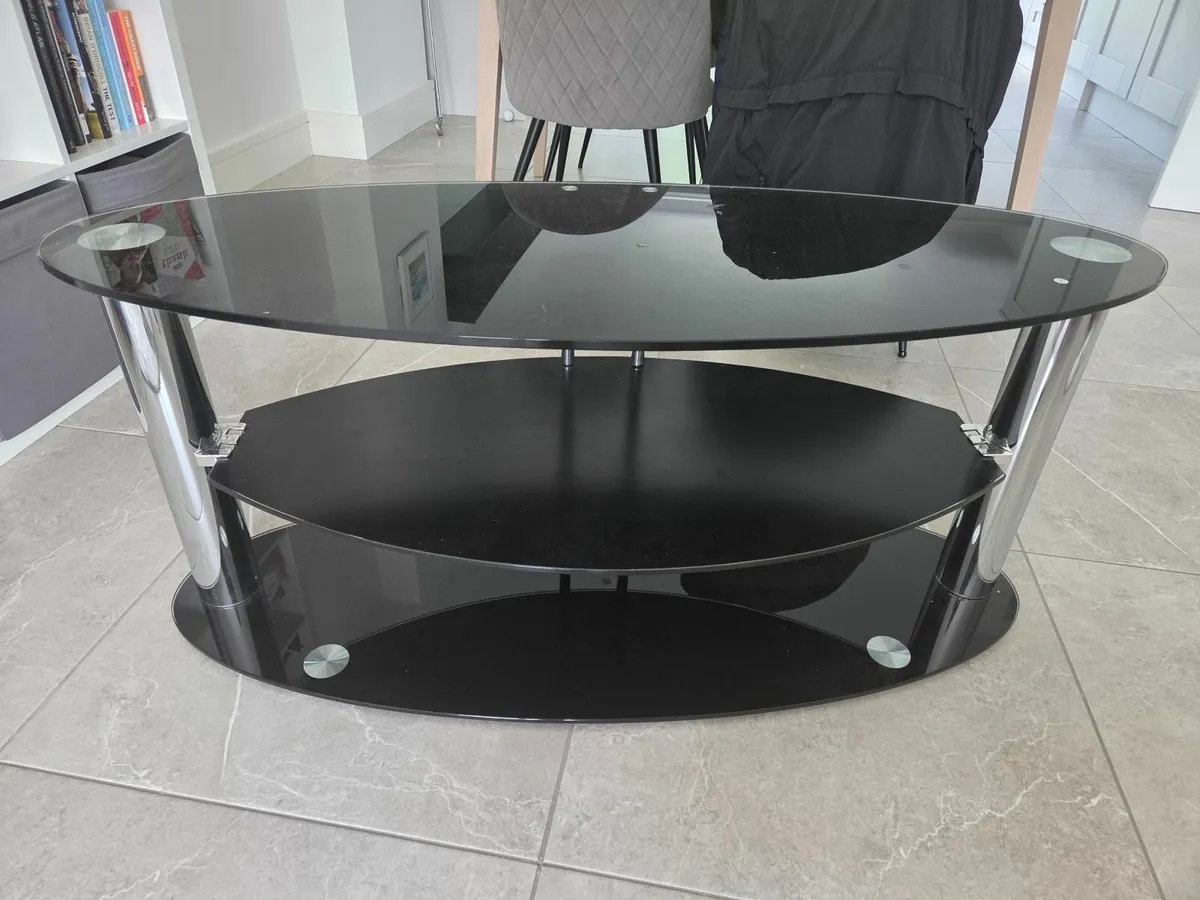 Tv stand