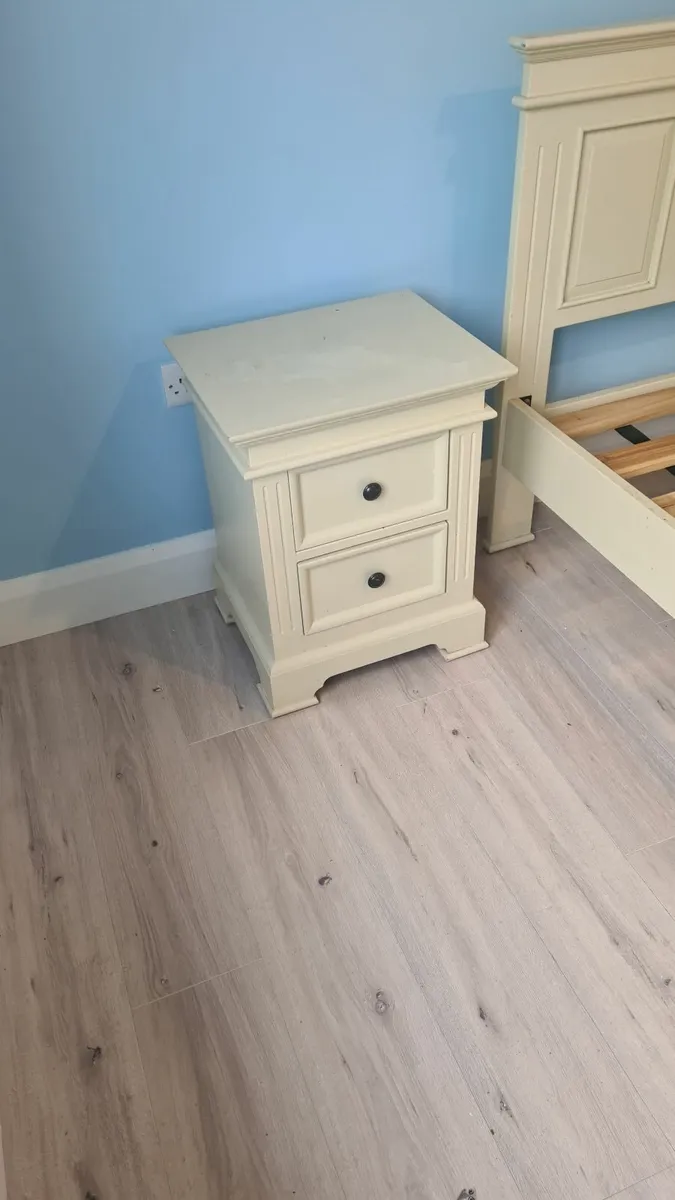 Single Bed - Image 2