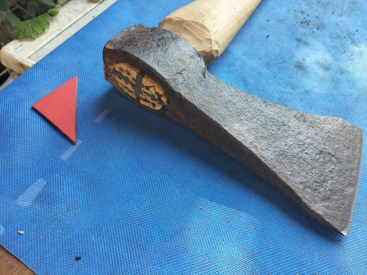 Splitting Axe - Image 1