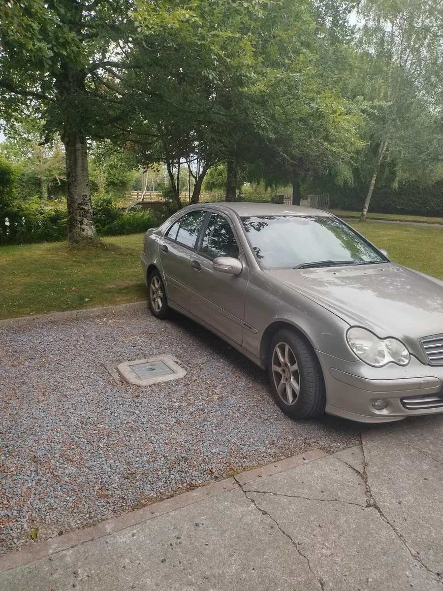 Mercedes-Benz C-Class 2006 - Image 1