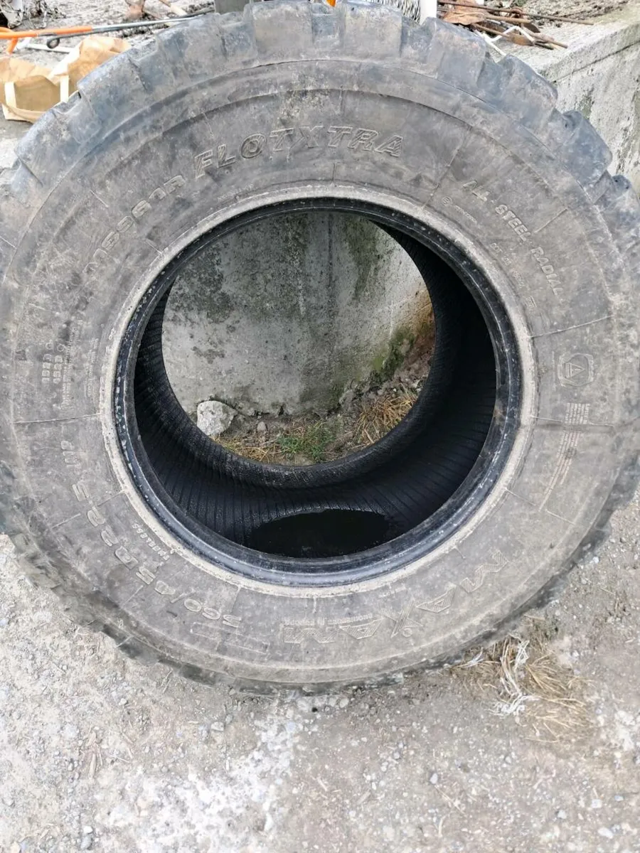 Trailer tyre - Image 3