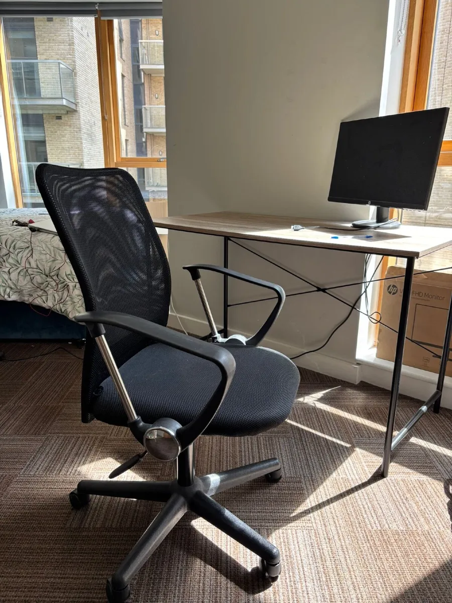 Office Chair - Image 1