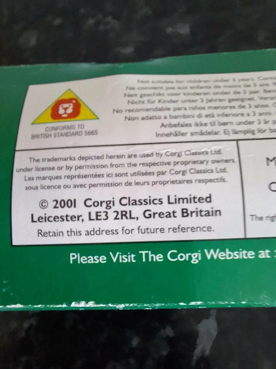 Corgi diecast Garda Range Rover - Image 4