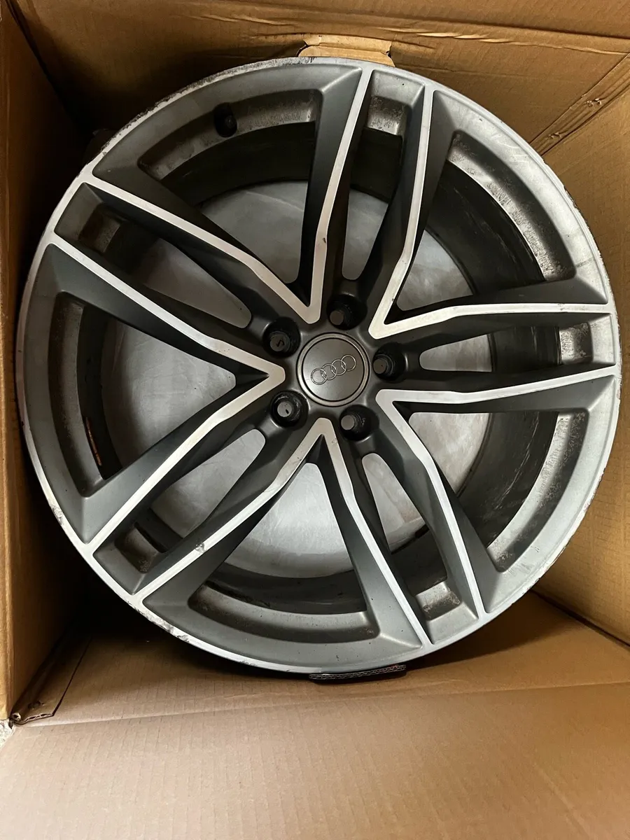 20” Audi a6 alloys - Image 1