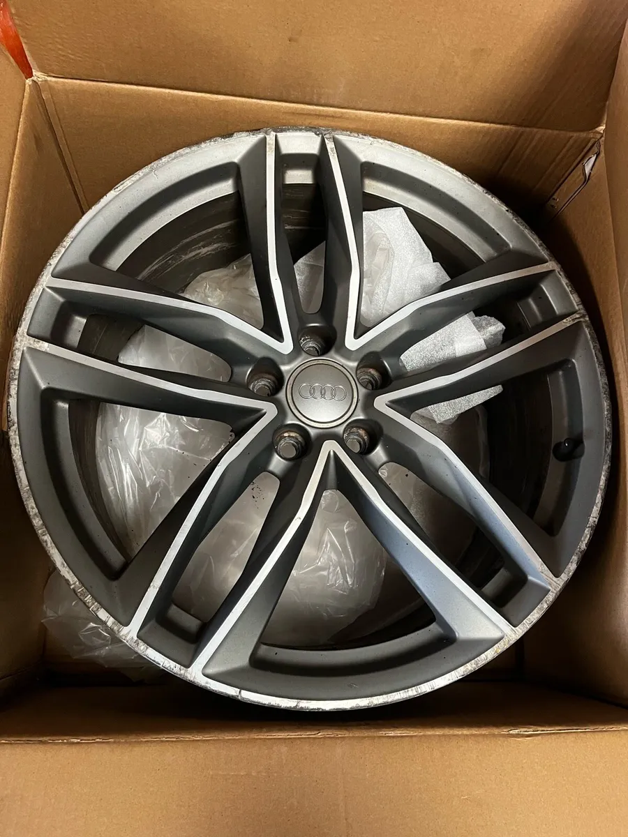 20” Audi a6 alloys - Image 2