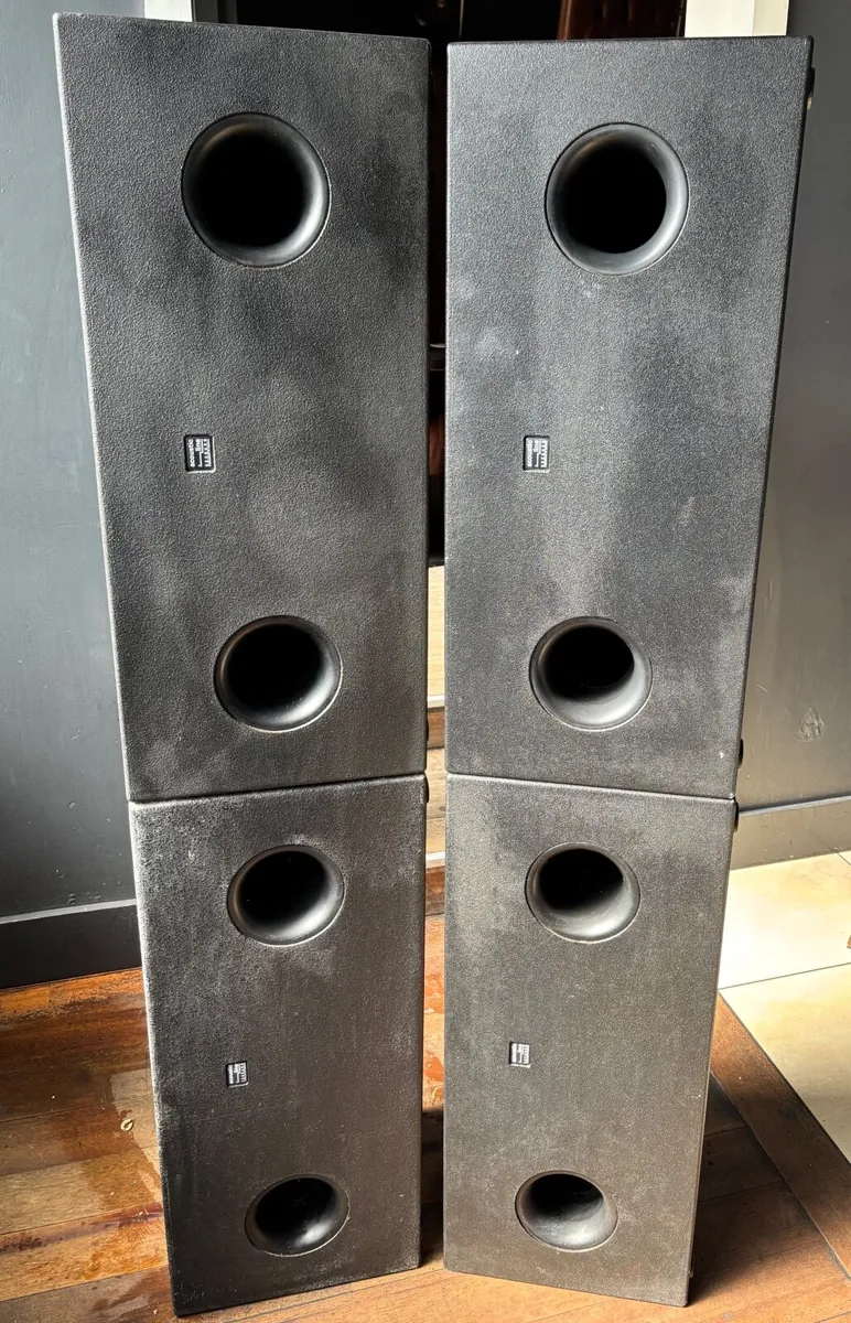 Base bins - Image 1