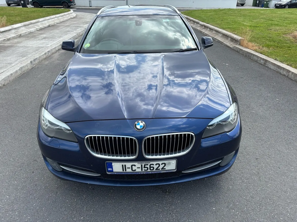 2011 BMW 520d estate manual Nct 06/26 - Image 3