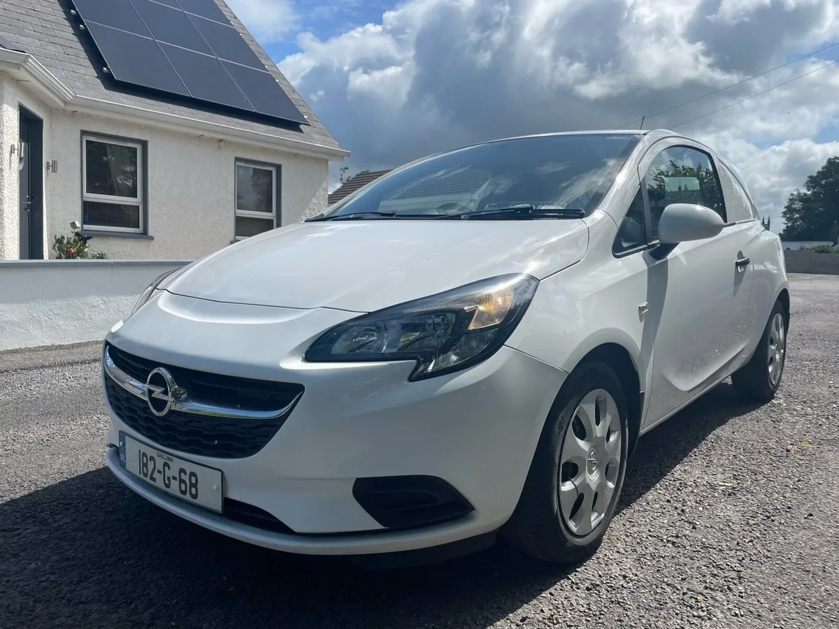 182 Opel corsa van only 70km .. mint - Image 2