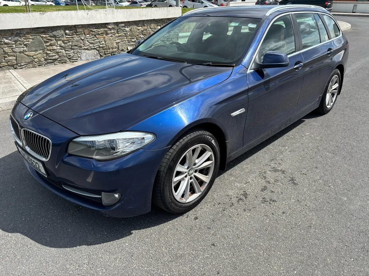 2011 BMW 520d estate manual Nct 06/26 - Image 1