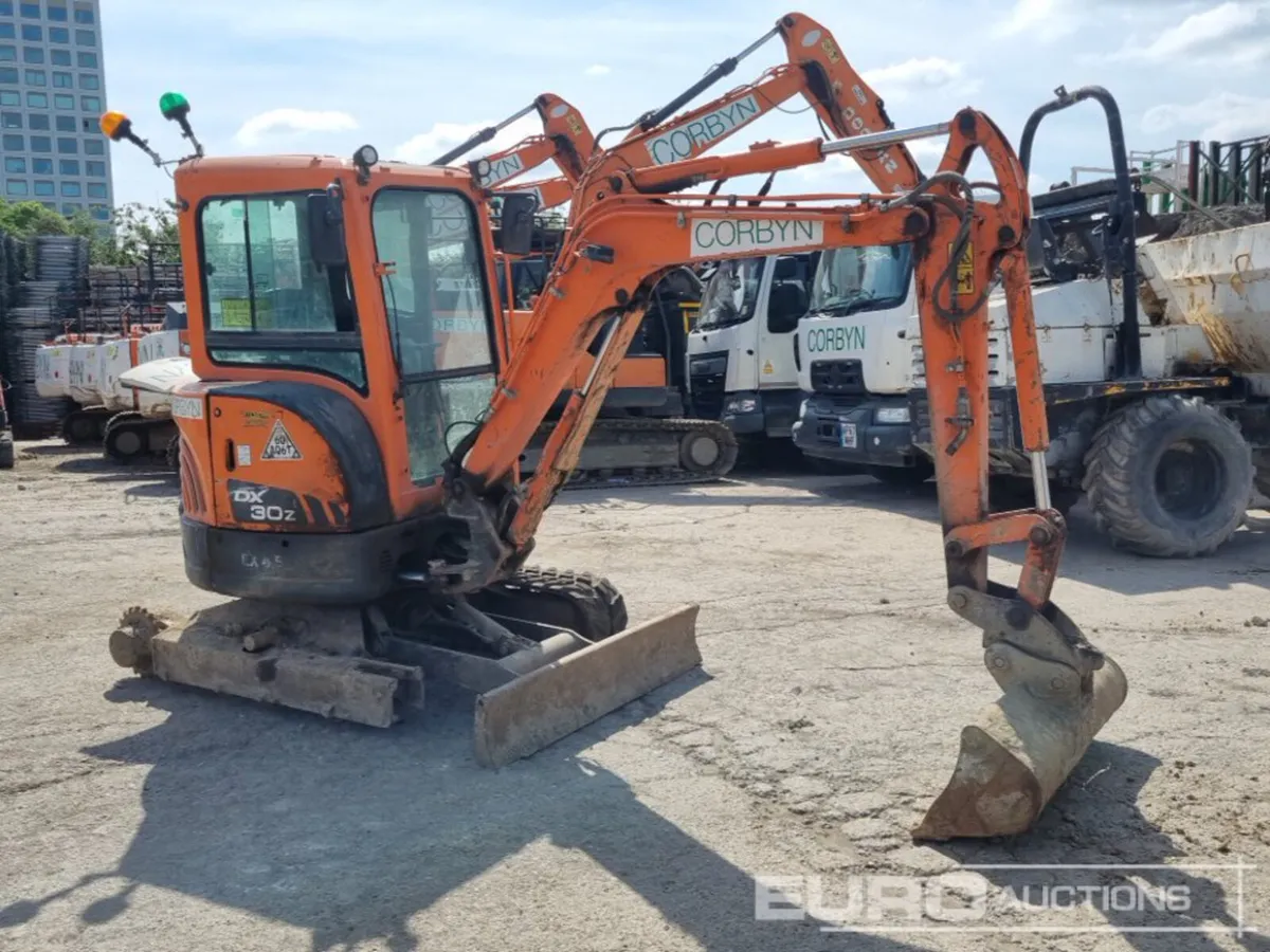 2017 Doosan DX30Z - Image 4