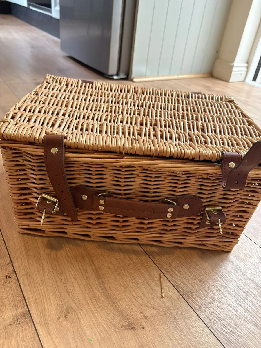 Picnic basket - Image 4