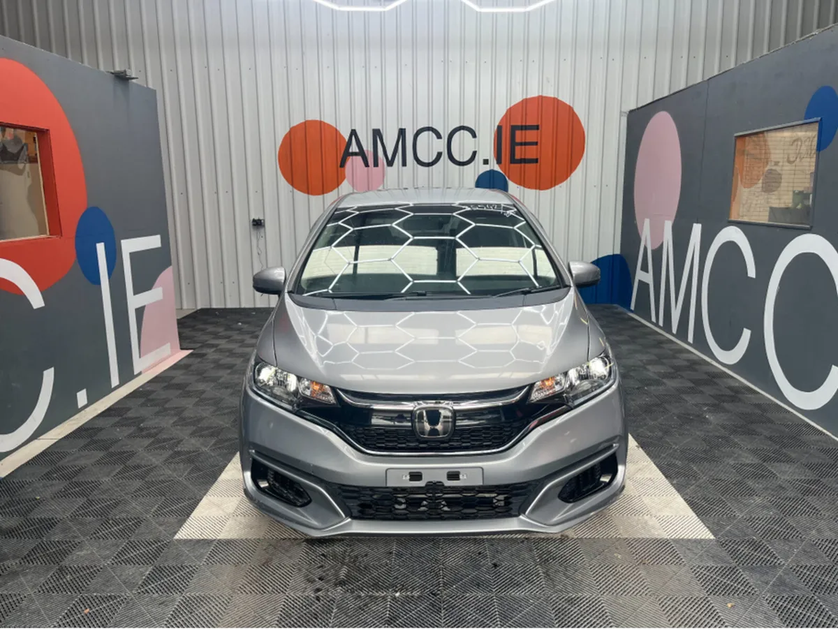 Honda Fit HONDA FIT 1.5 HYBRID / 58k KMs / REVERSE - Image 2