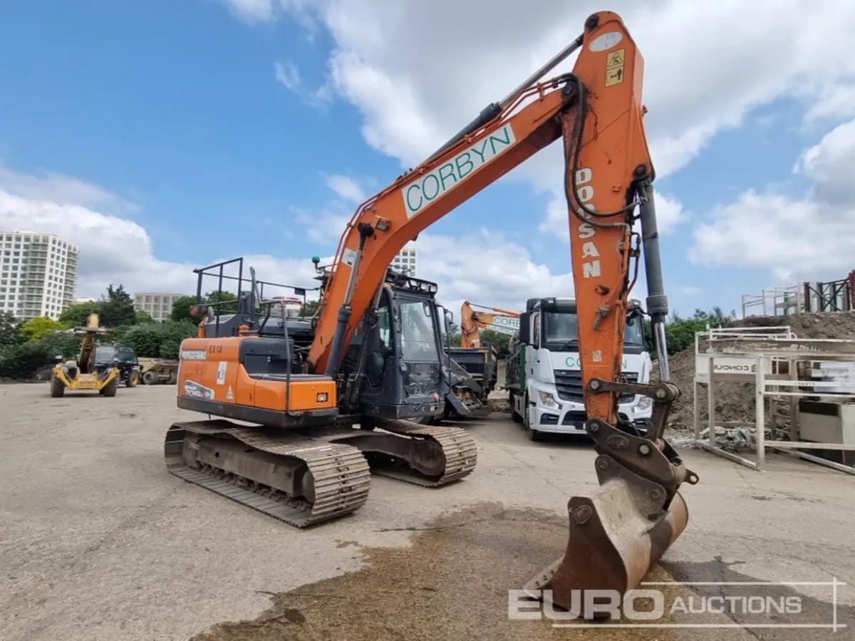 2016 Doosan DX140LC-5 - Image 3
