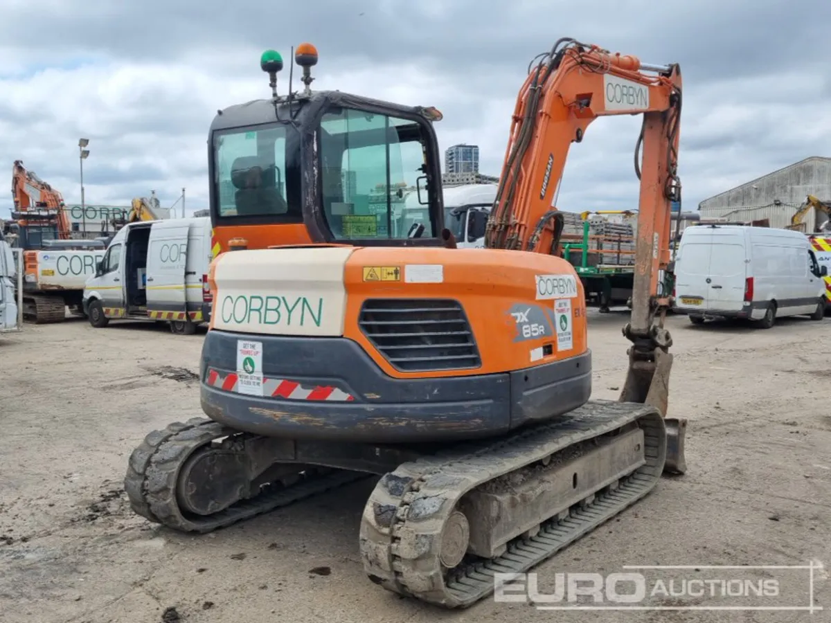 2017 Doosan DX85R-3 - Image 2
