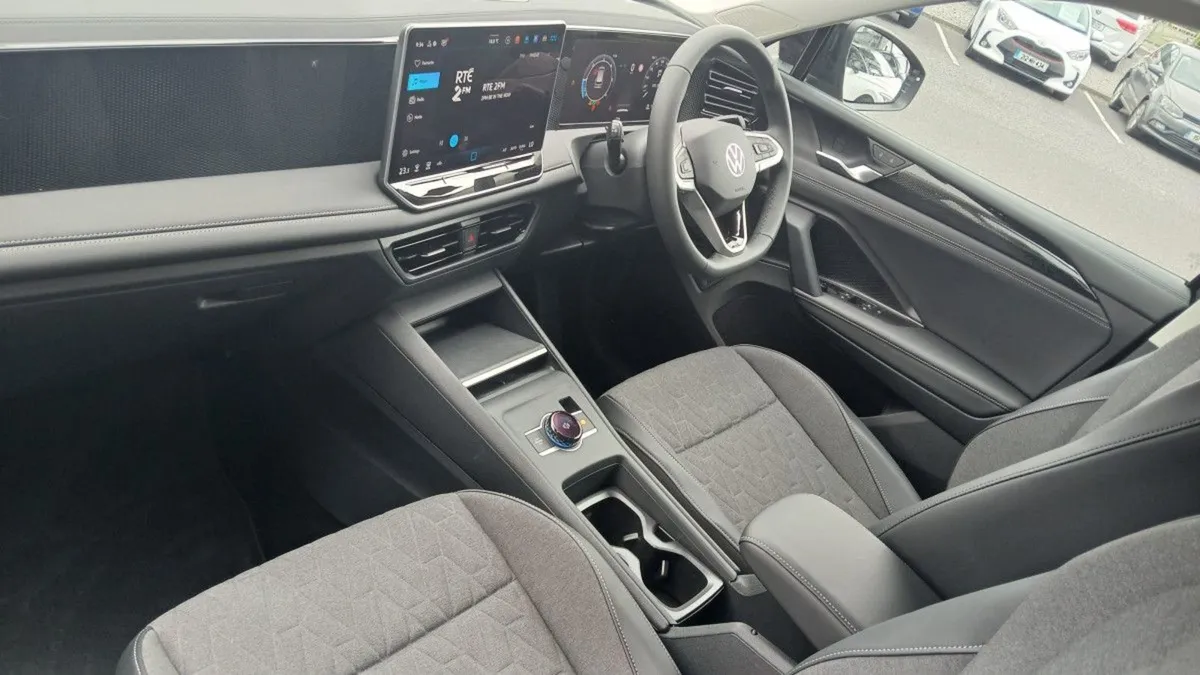 Volkswagen Tiguan Edition 75 2.0tdi 150HP  rear V - Image 3