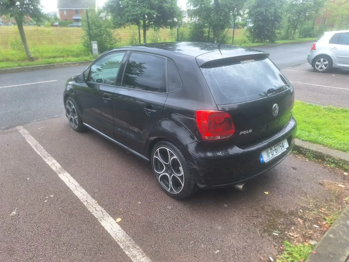 VW POLO AUTOMATIC €4300 - Image 4
