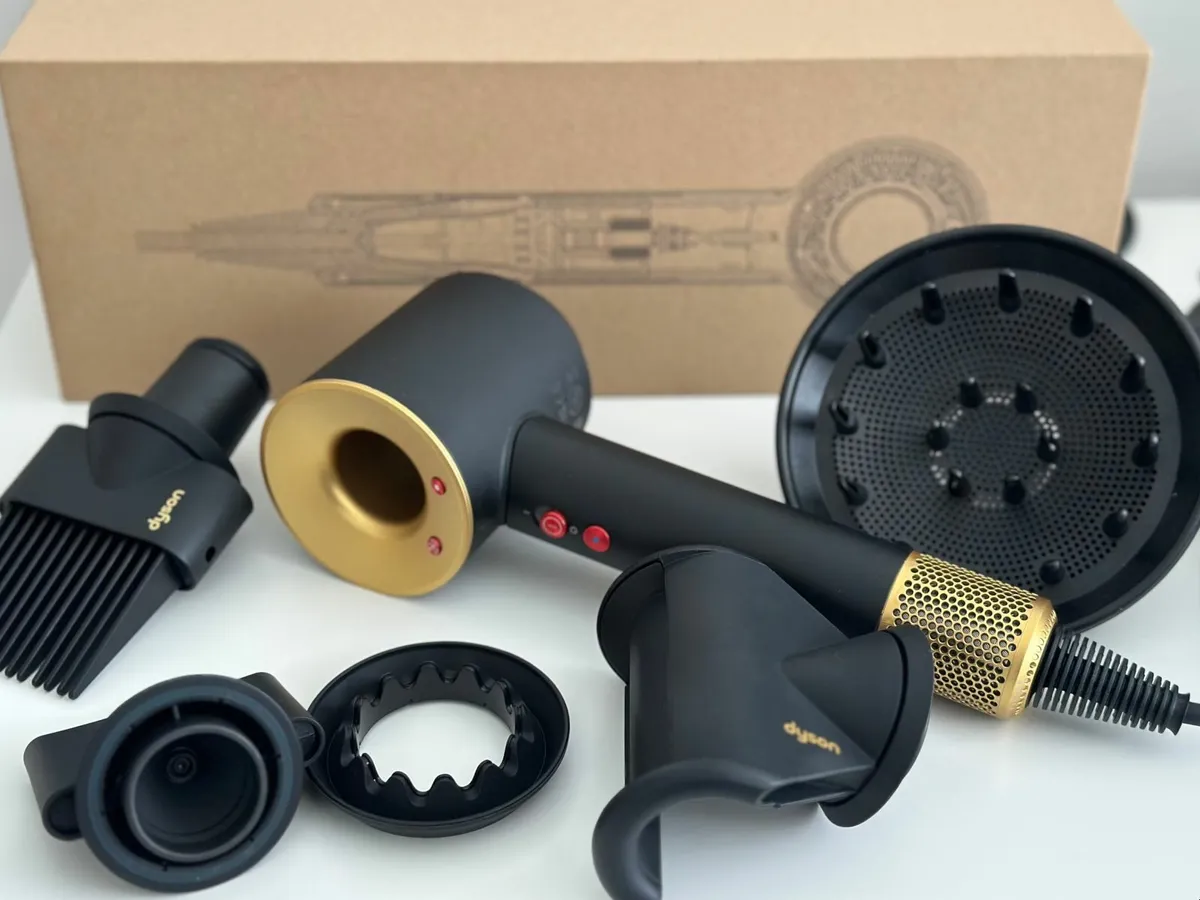 Dyson Supersonic Hair dryer - 6 months old - Image 1