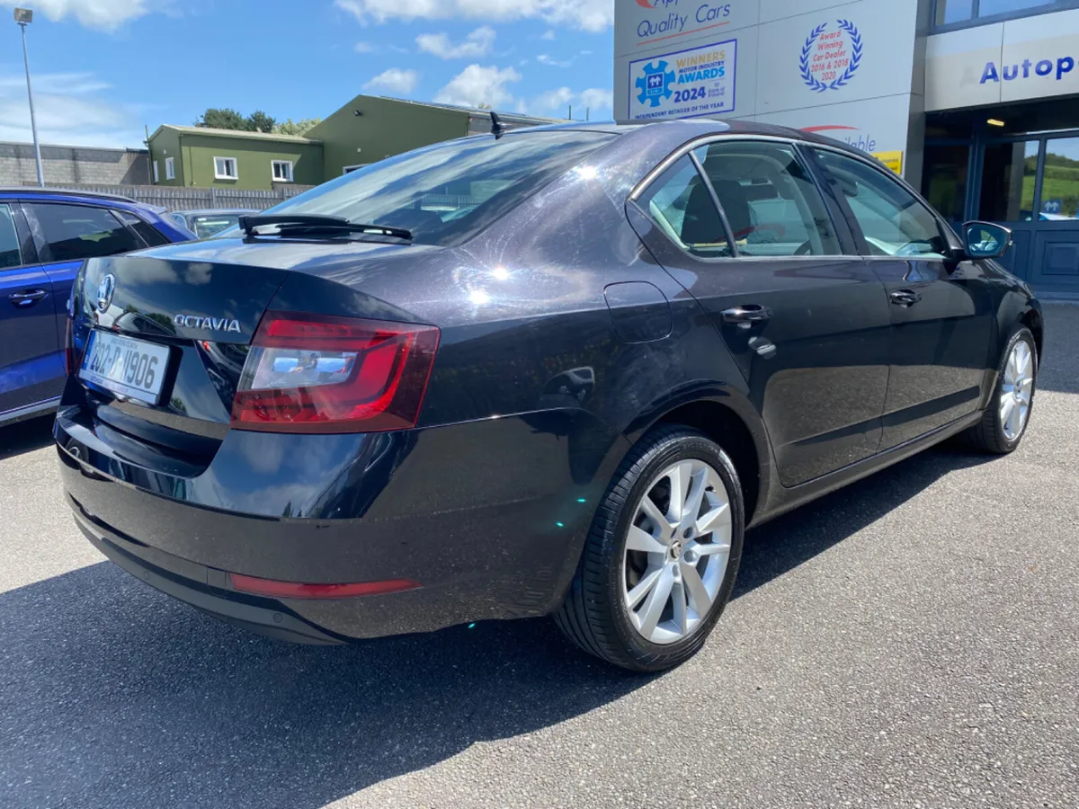 1.6 TDI AMBITION - SAVE 2000eur - Image 3