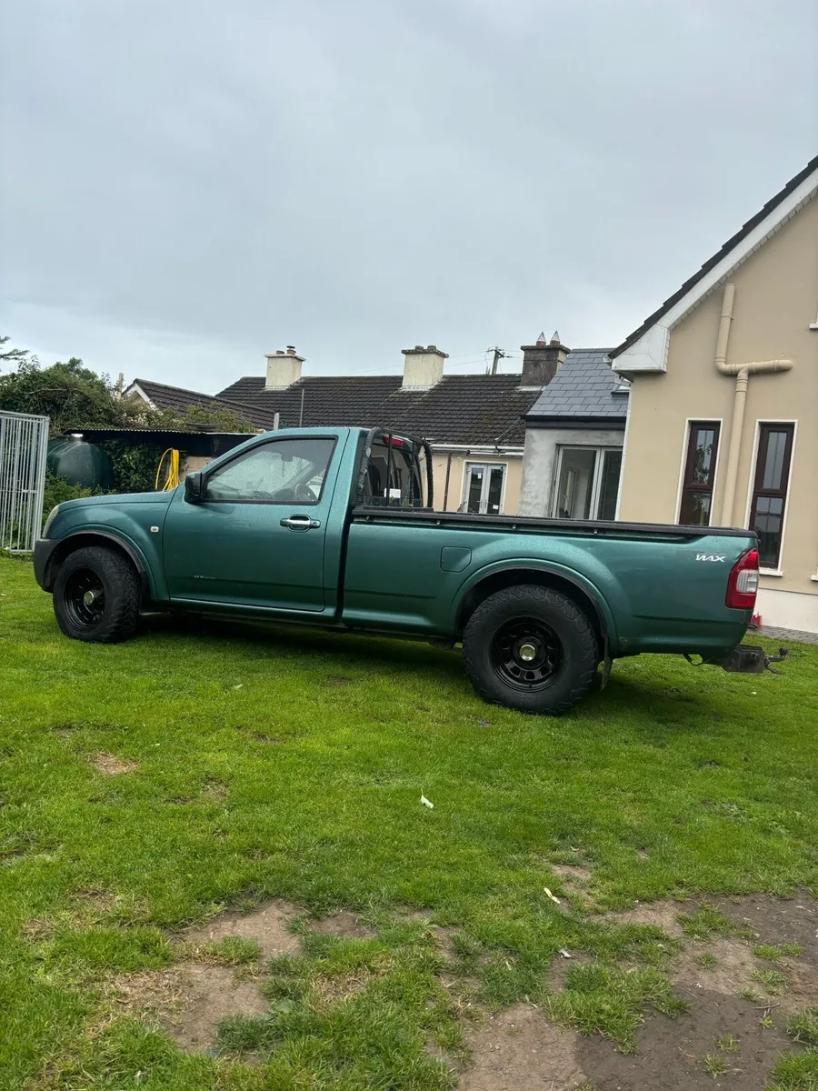 Isuzu Dmax LOW MILES - Image 1