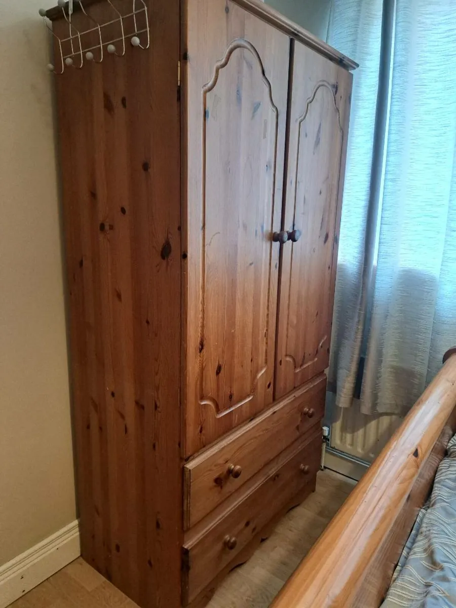 Bedroom furniture for sale - Image 4
