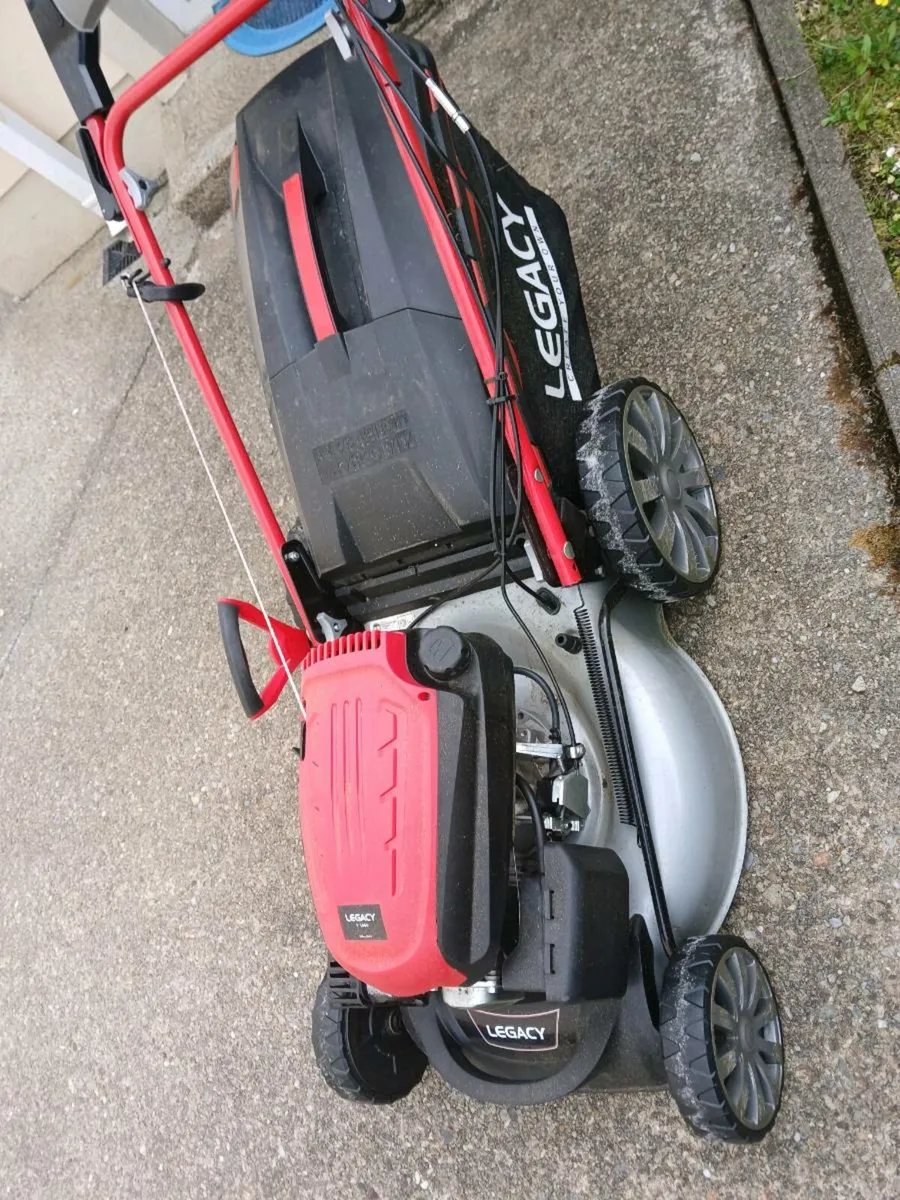 Legacy lawnmower - Image 1