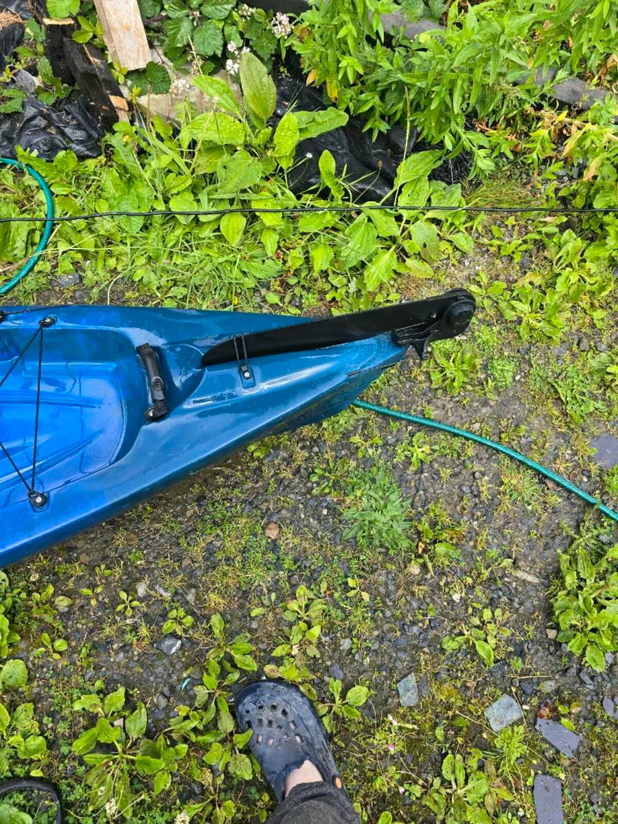 13 foot fishing kayak - Image 3