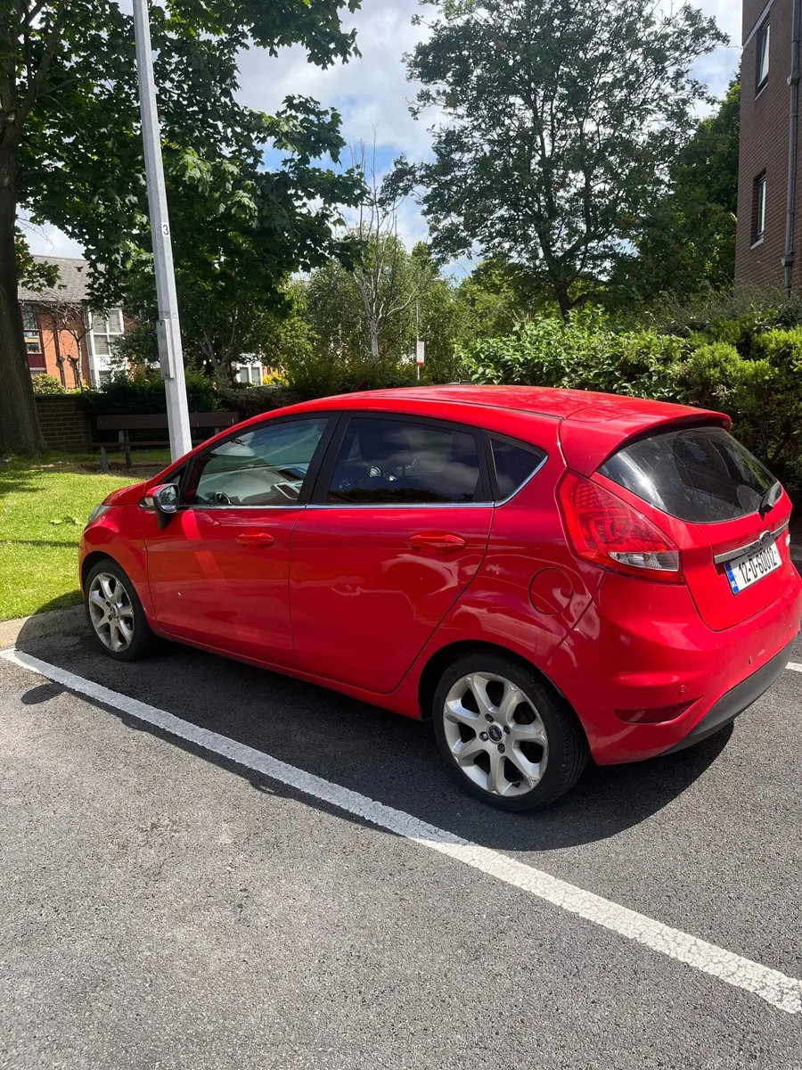 Ford Fiesta 2012 - Image 1