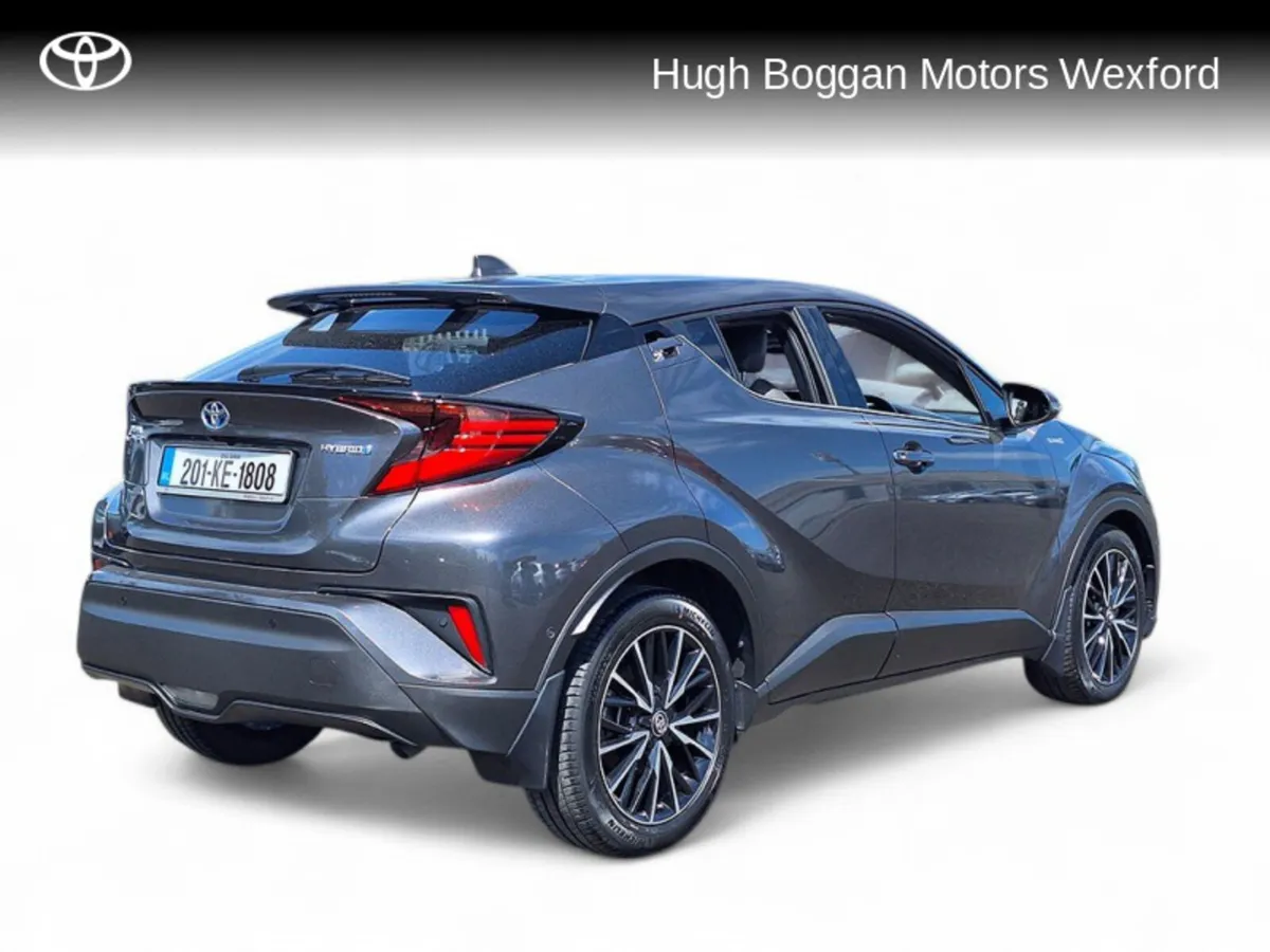 Toyota C-HR SOL 1.8 HYBRID 1 OWNER FULL SERVICE HI - Image 2