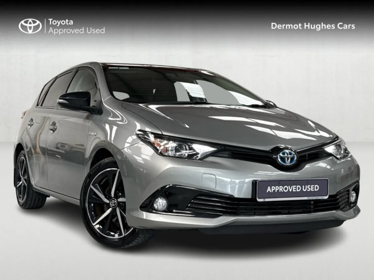 Toyota Auris AURIS HYBRID LUNA SPORT - Image 1
