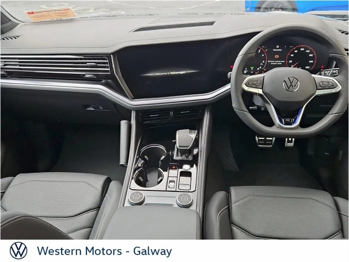 Volkswagen Touareg R Ehybrid  Fully Loaded  Facto - Image 2