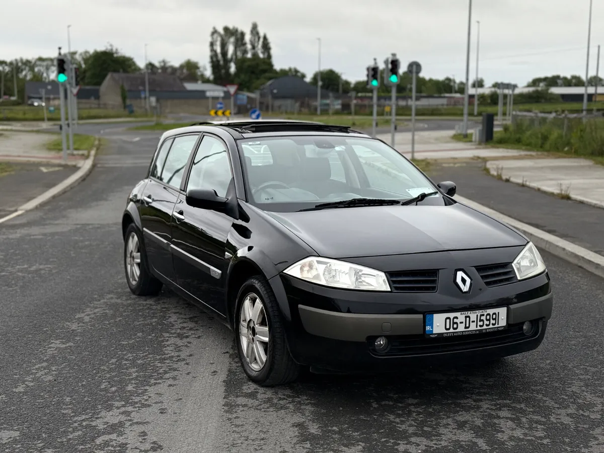 Renault Megane LOW KM NEW NCT - Image 4