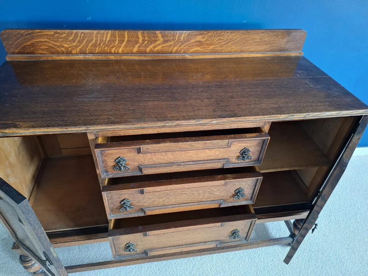 Vintage Solid Oak Sideboard – €320 - Image 2