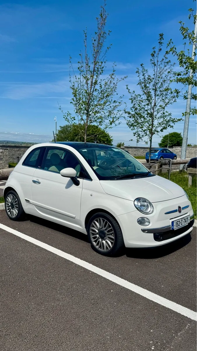 Fiat 500 Lounge 2015 - Top Spec, Low Mileage - Image 1