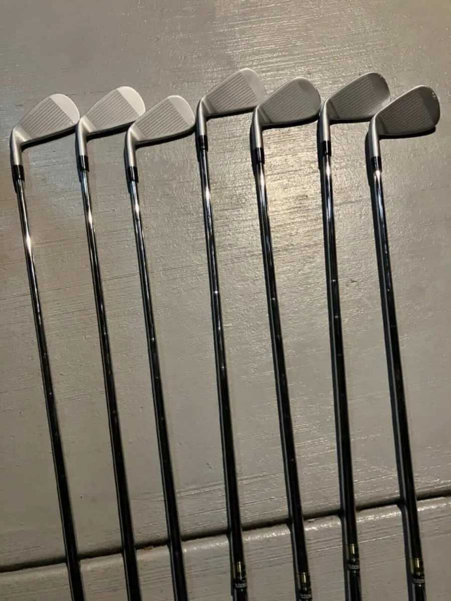 TaylorMade P790 Iron Set (4-PW)-Brand new-RH - Image 3