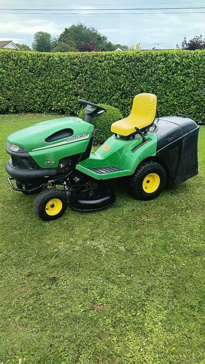 John Deere hydrostatic Briggs engine - Image 4