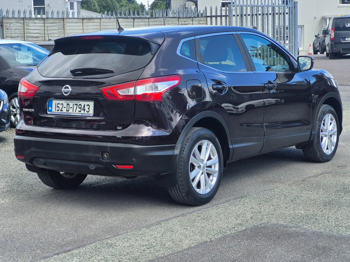 Nissan Qashqai 1.2 sv 2015 - Image 2