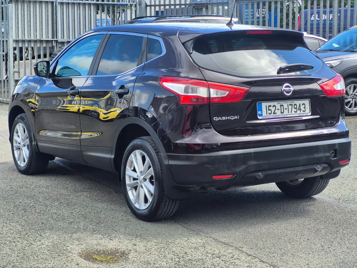 Nissan Qashqai 1.2 sv 2015 - Image 4