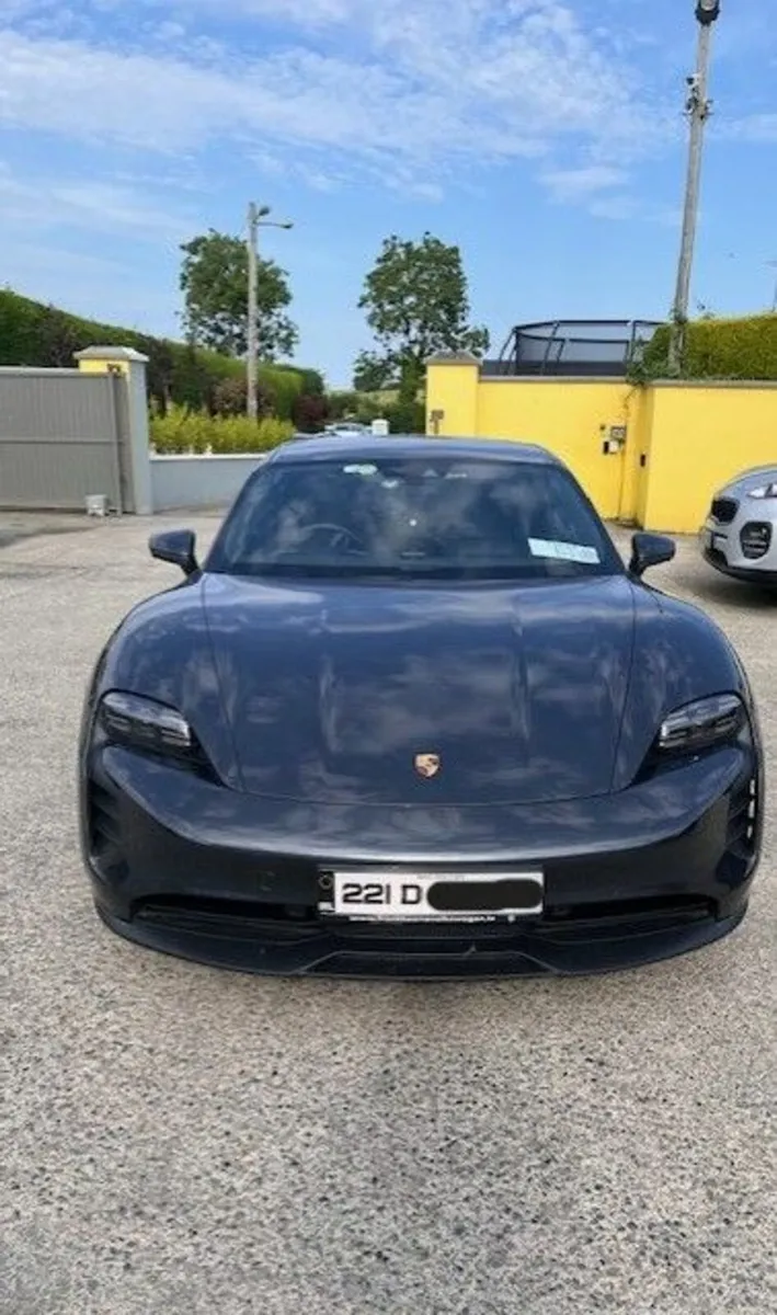 Porsche Taycan 4S AWD 2022 (Jan) PRIVATE SELLER - Image 1