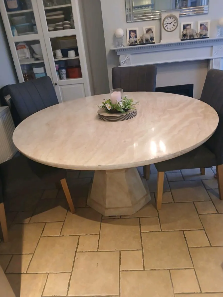 Marble Dining Table 5 foot - Image 3