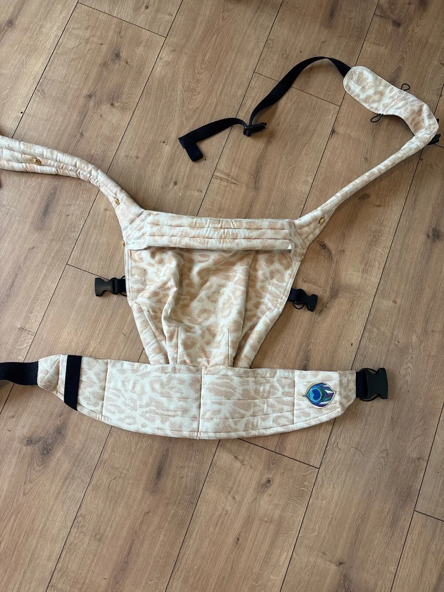 Artipoppe baby carrier - Image 4