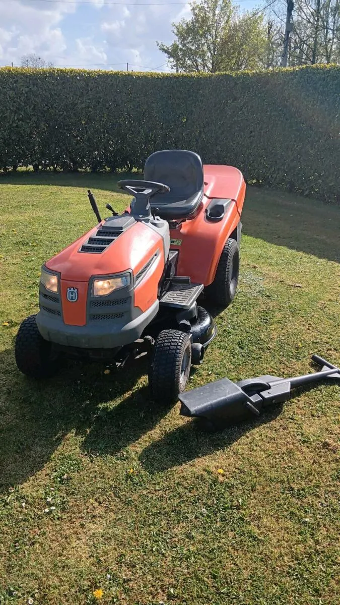 Husqvarna hydrostatic 17hp Kolher engine - Image 1