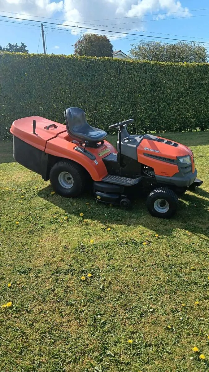 Husqvarna hydrostatic 17hp Kolher engine - Image 2