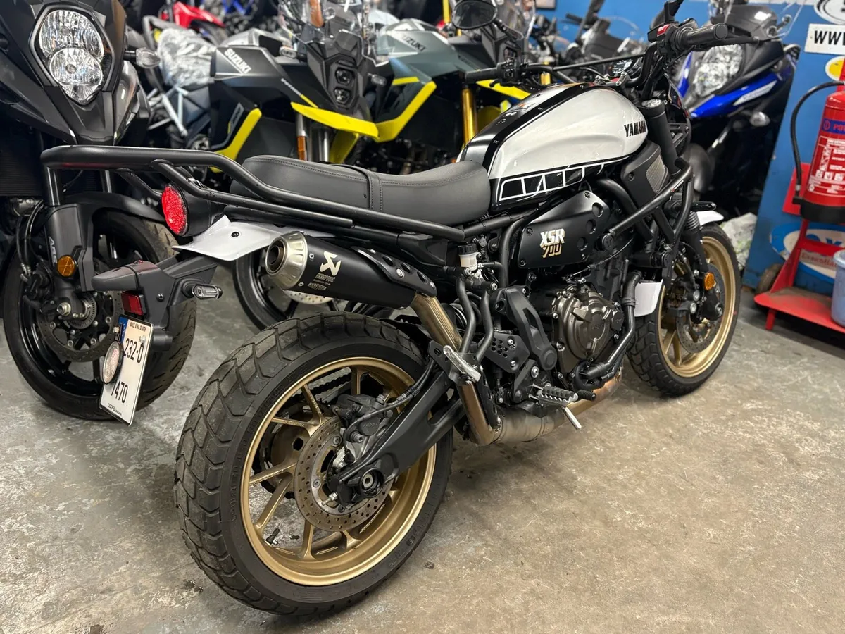 2023 Yamaha XSR700 - Image 2